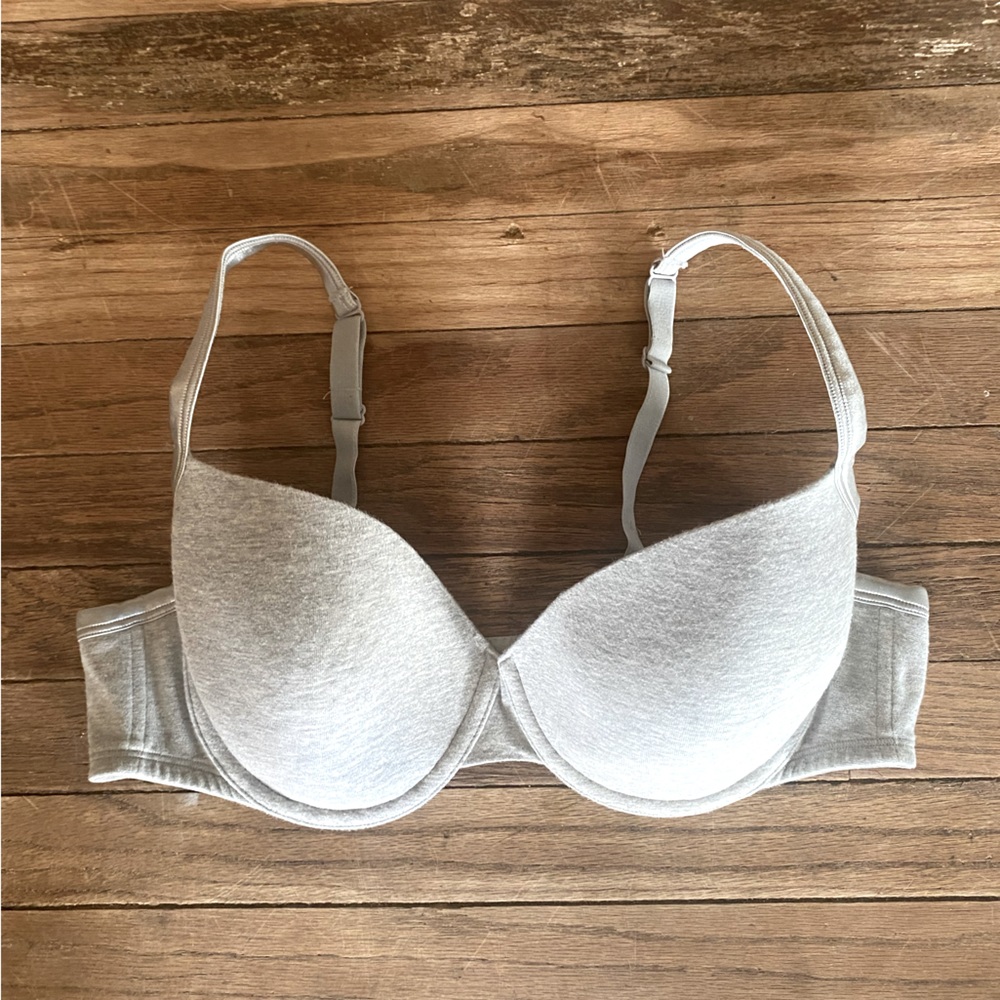 Cacique 42C bra